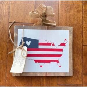 UNITED STATES American Flag Wooden Wall Decor Sign